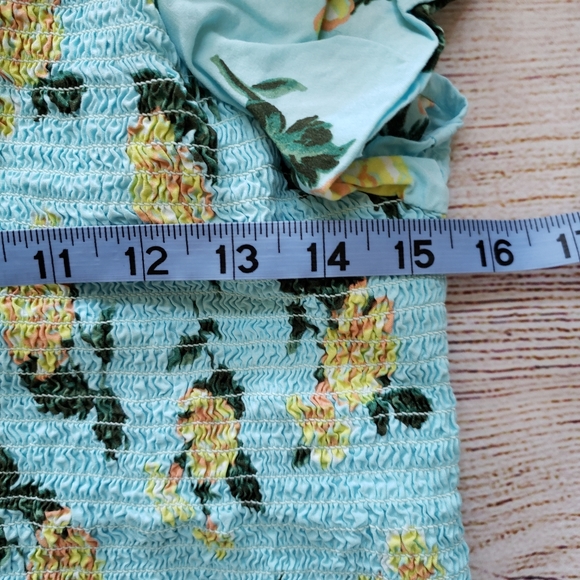 Justice Floral Smocked Round Neck Top 18 plus - Picture 6 of 9